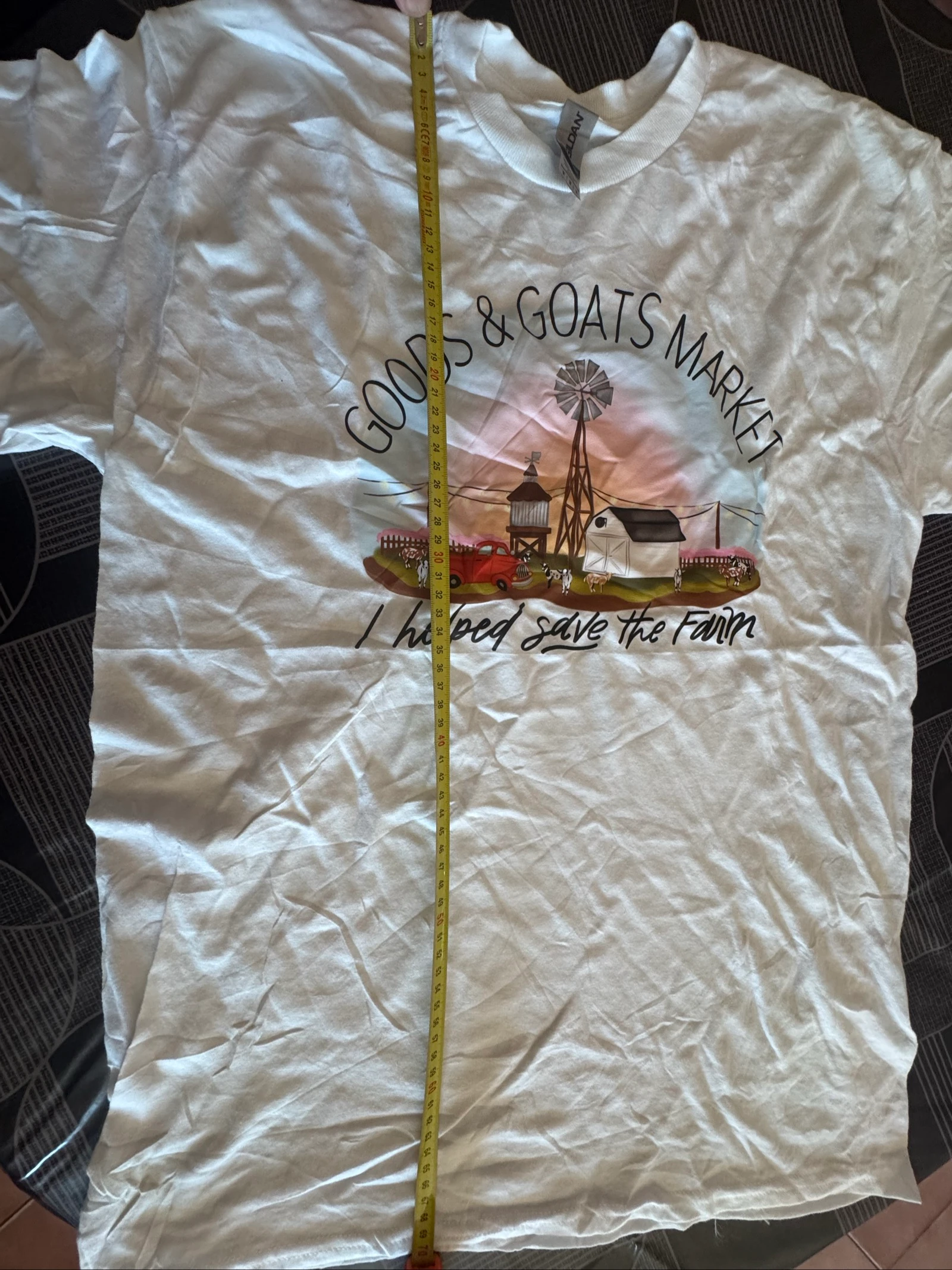 Camiseta vintage “Goods & Goats Market” branca – Estampa fixa – photo 3